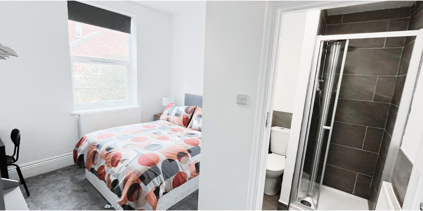 Private Room In Modern House Near Nottingham Exterior foto