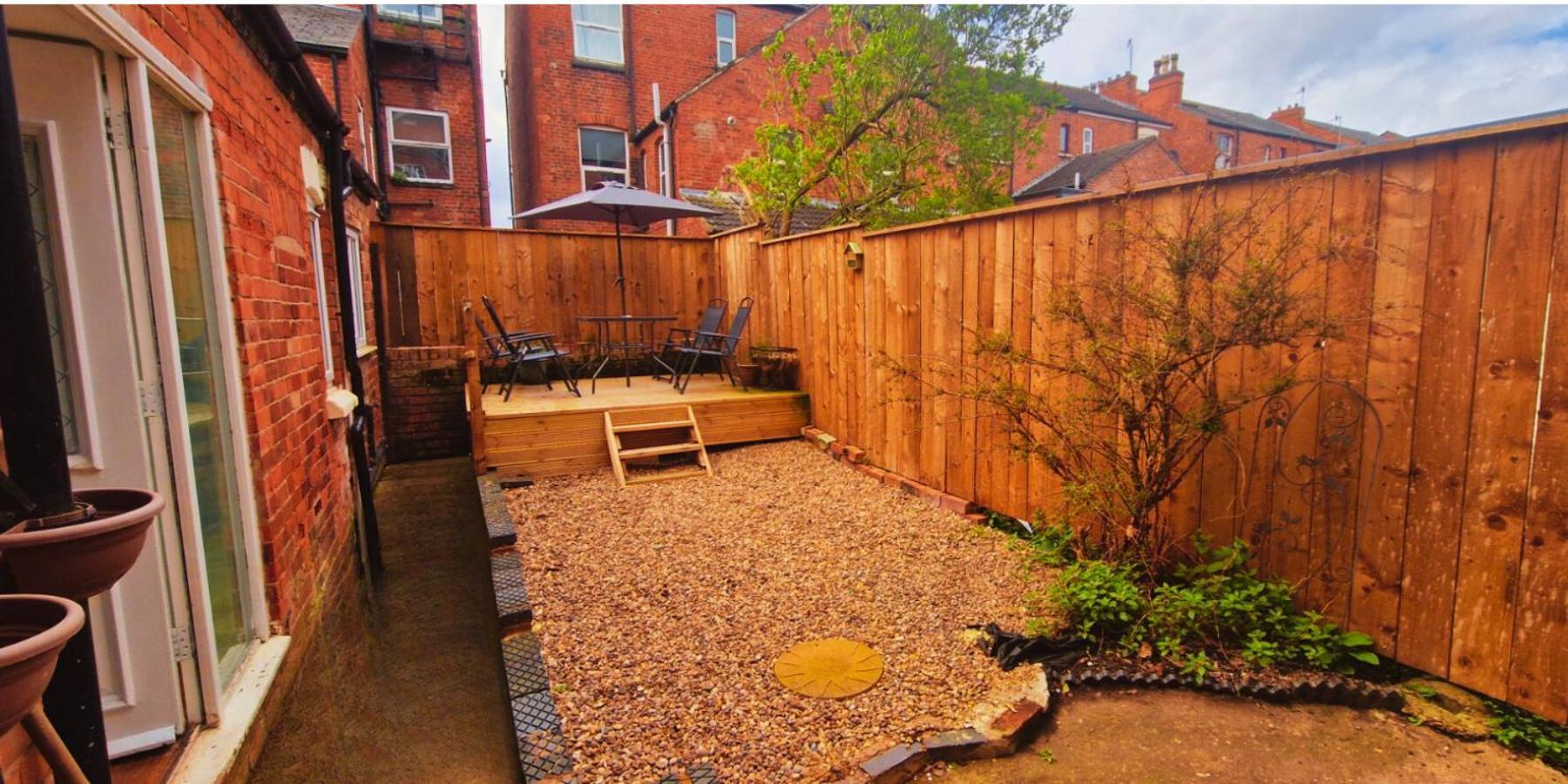 Private Room In Modern House Near Nottingham Exterior foto